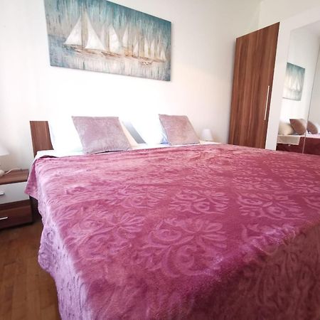 Apartments Mila Kaštela Δωμάτιο φωτογραφία