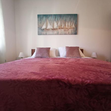 Apartments Mila Kaštela Δωμάτιο φωτογραφία