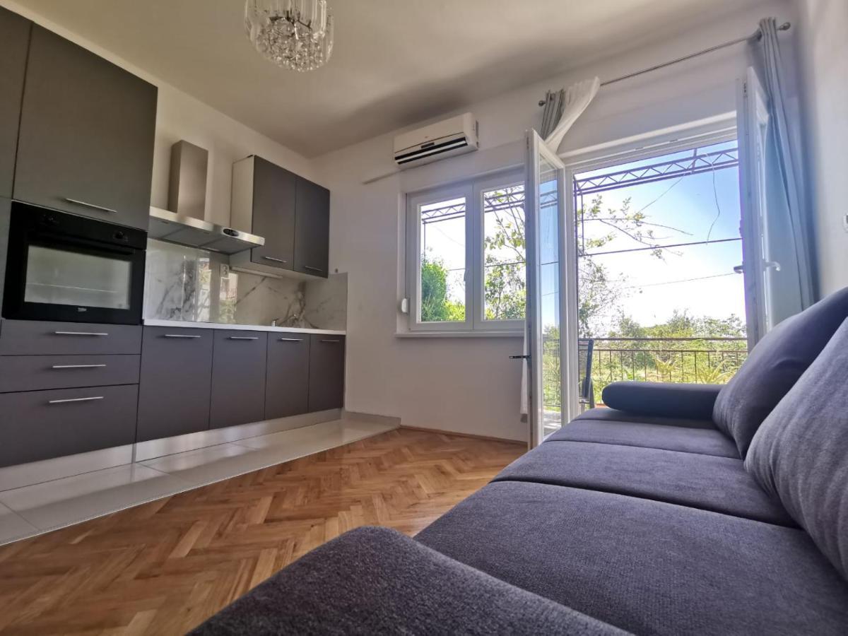 Apartments Mila Kaštela Εξωτερικό φωτογραφία