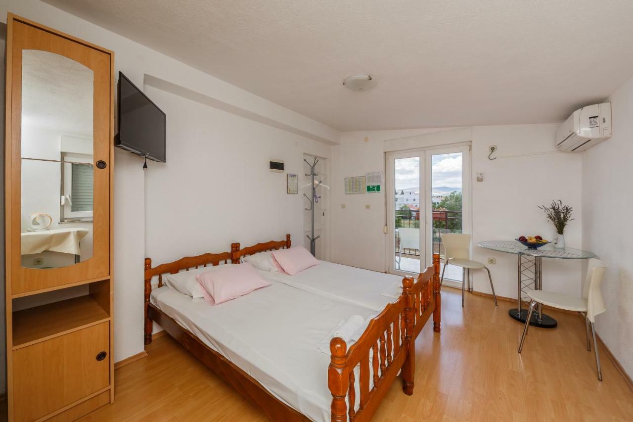 Apartments Mila Kaštela Εξωτερικό φωτογραφία