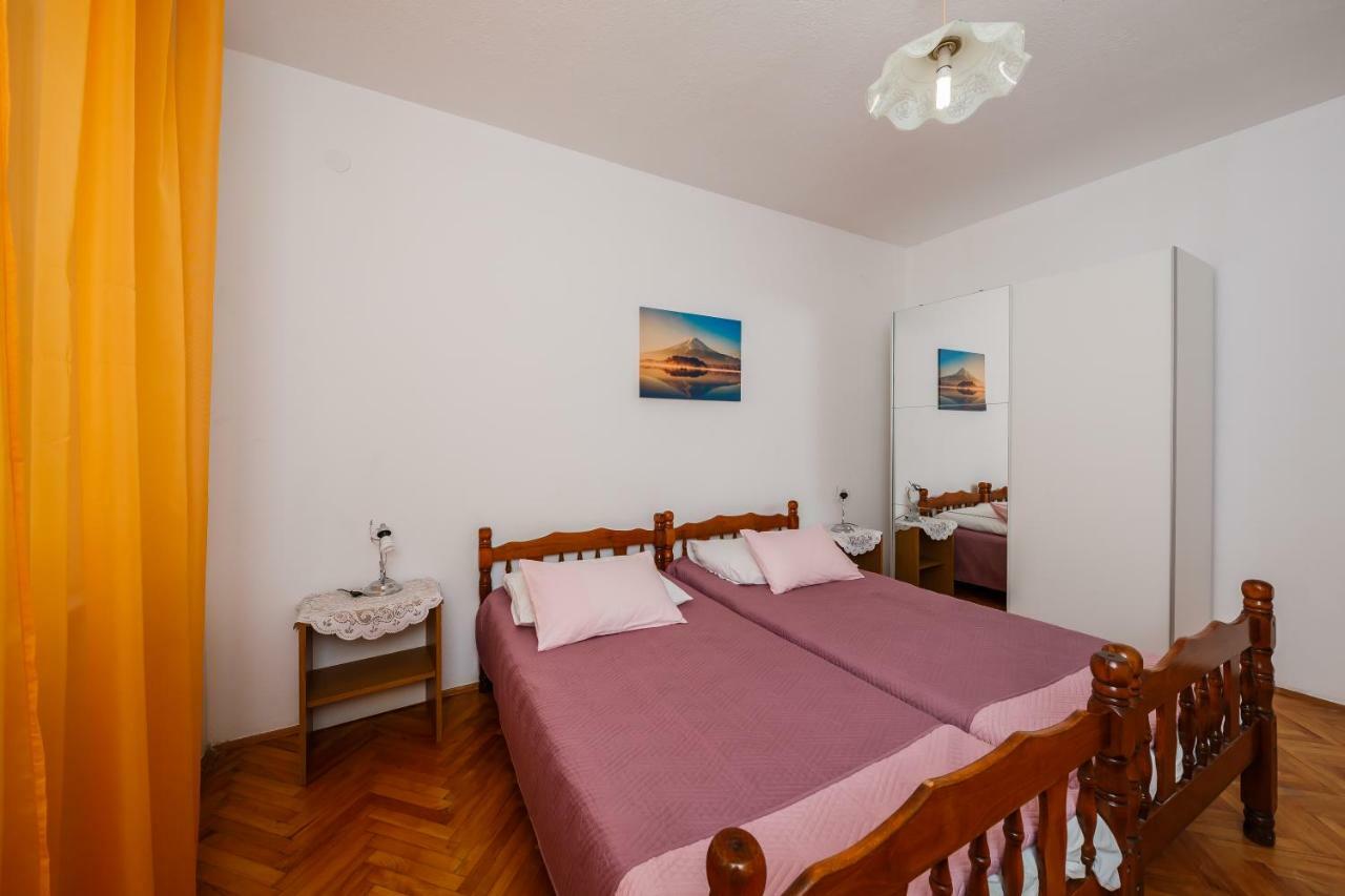 Apartments Mila Kaštela Εξωτερικό φωτογραφία